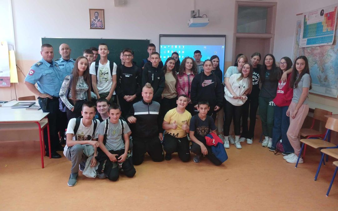 Едукативно предавање за ученике 8. и 9. разреда поводом Међународног дана ненасиља