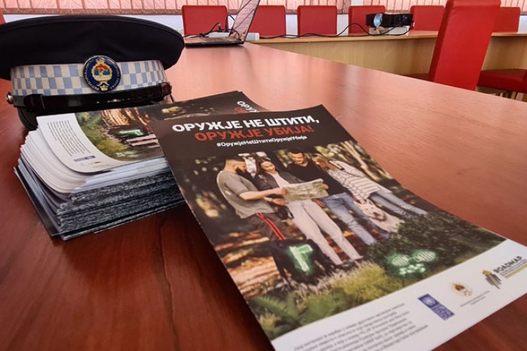 Едукативно предавање „Оружје не штити, оружје убија!“